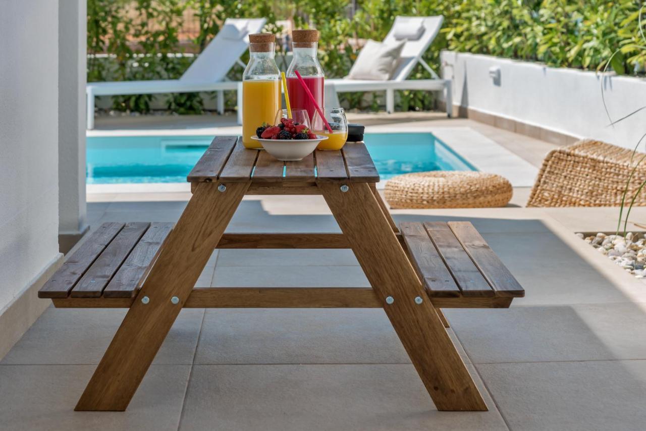 Marula Holiday Home - With Heated Pool Marina Kültér fotó
